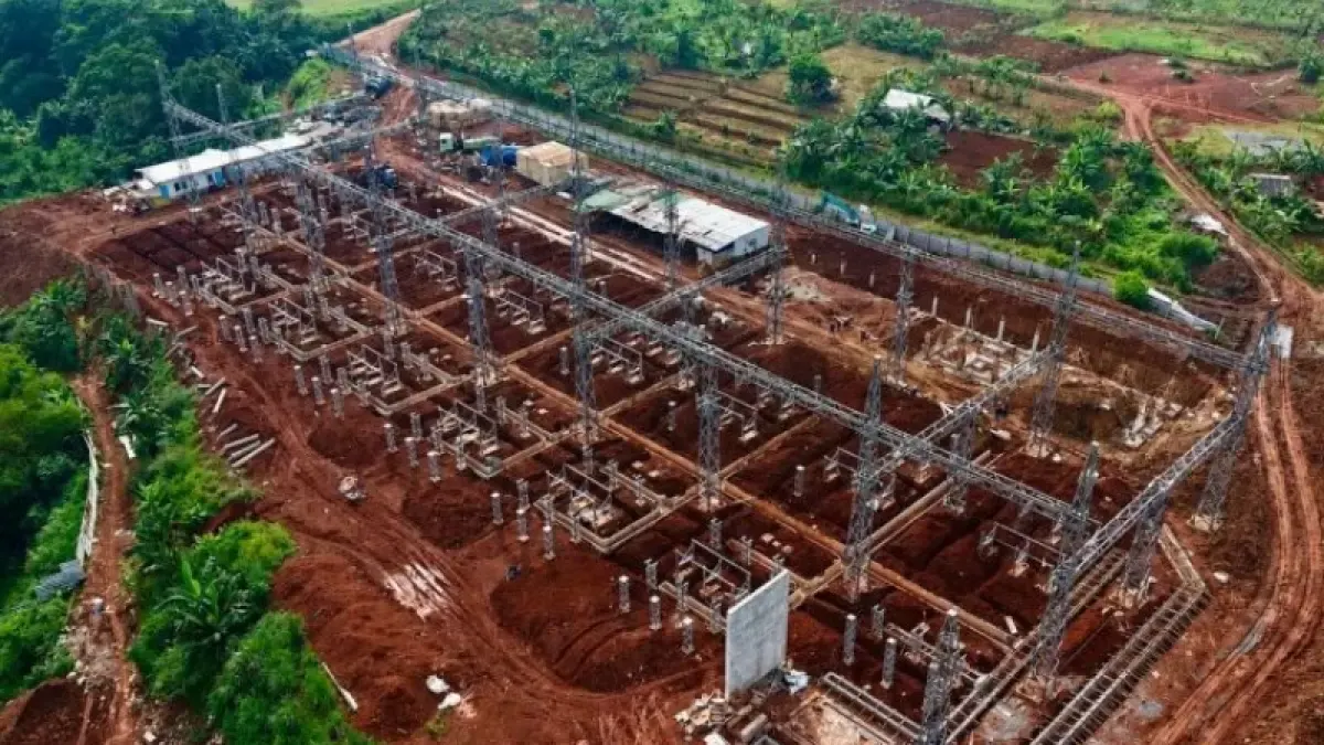 Arsip - Pembangunan GI Jatiluhur Baru 150 kV yang akan memperkuat pasokan listrik untuk data center BDx CGK4 di Kabupaten Purwakarta, Jawa Barat.