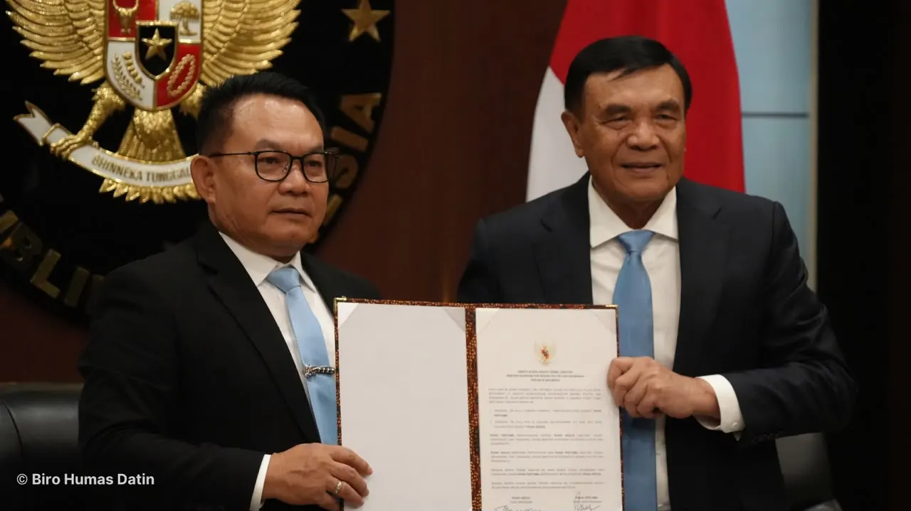 Jenderal TNI (Purn.) Prof. Dr. Dudung Abdurachman resmi menjalankan tugas sebagai Menteri Koordinator Bidang Politik dan Keamanan
