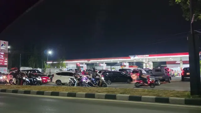 Antrean BBM Mengular di Berau, Pertamina Tambah Stok dan BPH Migas Evaluasi Kuota