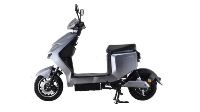 SAIGE LC, Motor Listrik 350 Watt dengan Baterai Lepas dan Jarak Tempuh hingga 70 Km